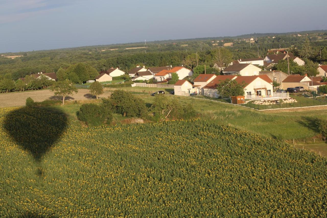 Gite Montgolfiere 6 Personnes Châtellerault Zewnętrze zdjęcie
